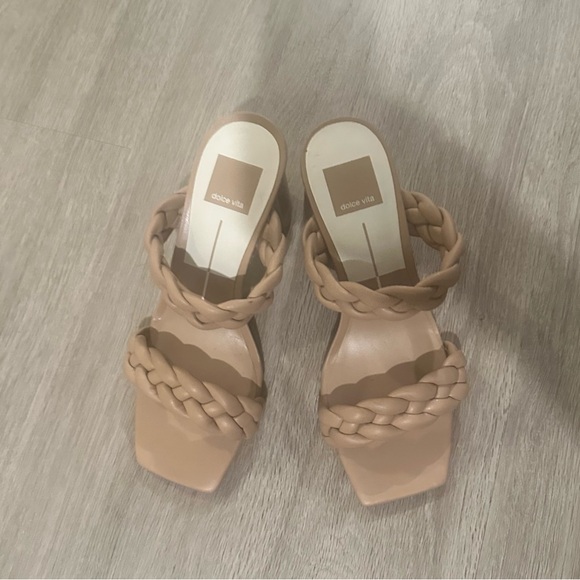 Dolce Vita Women's Braided Tan Mules - Picture 2 of 7